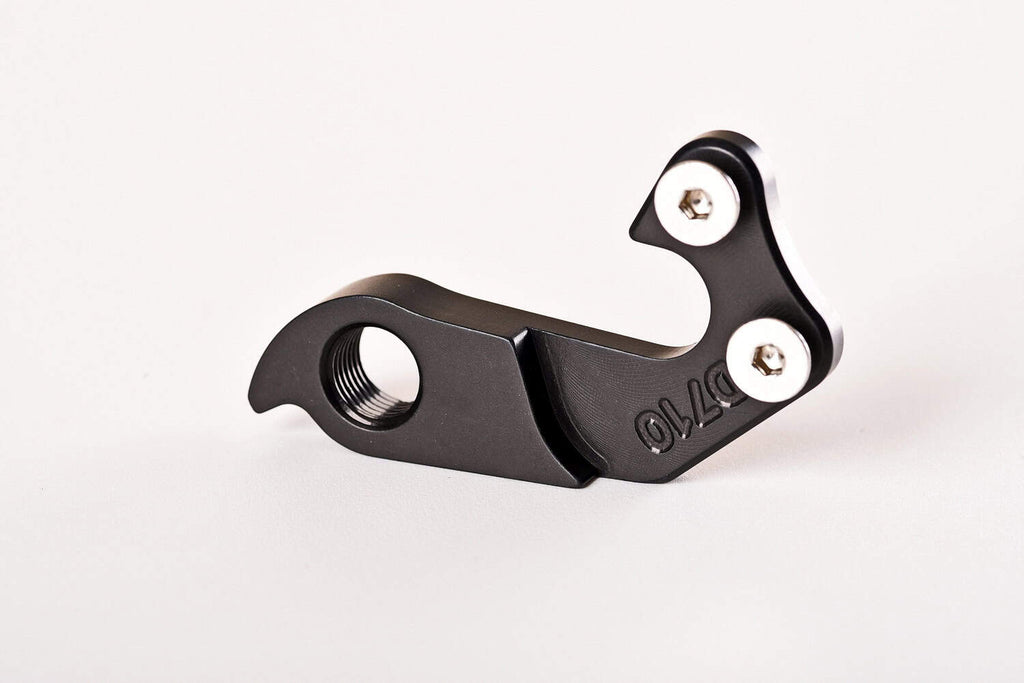 Derailleur hanger for BH
