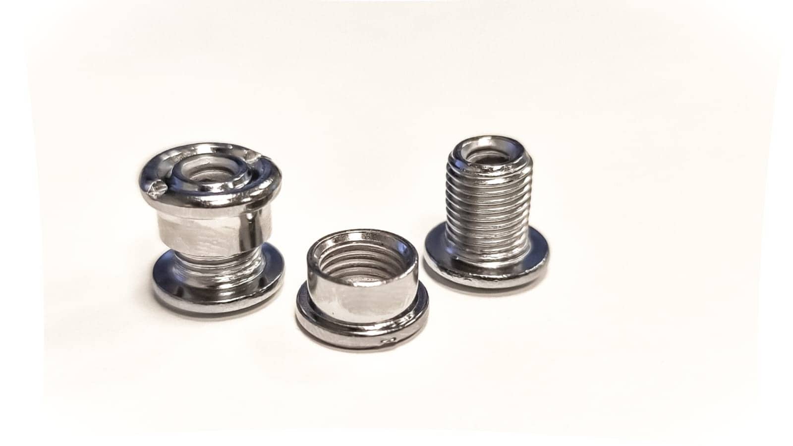 S19 - NBSS set of 4 set of 4 single chainring bolts (long male, short female)